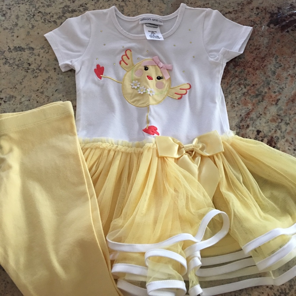 Adorable BRAND NEW Tutu Legging Set